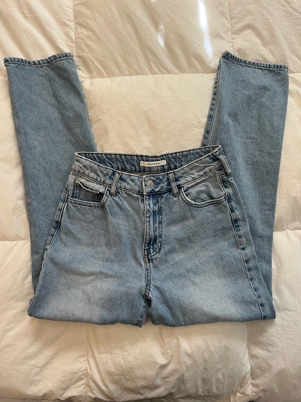 PacSun Light Wash High-Rise Straight Jeans - Pale Blue